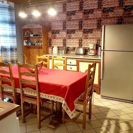 Elegante A Ottonville Avec Piscine Privee.