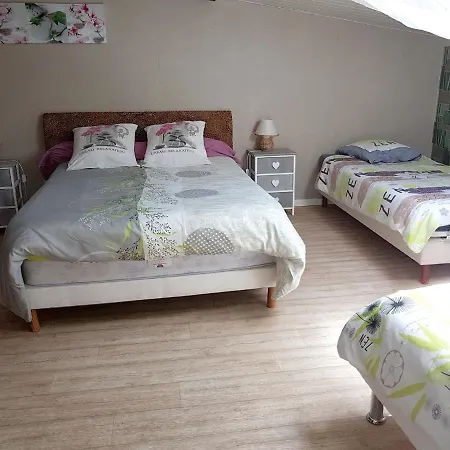 Elegante A Ottonville Avec Piscine Privee. Villa Ottonville et Ricrange