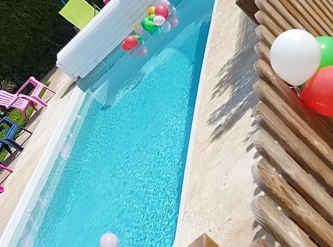 Elegante A Ottonville Avec Piscine Privee. Ottonville et Ricrange