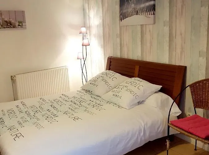 Elegante A Ottonville Avec Piscine Privee. *